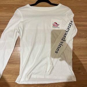 vineyard vines Christmas long sleeve t-shirt